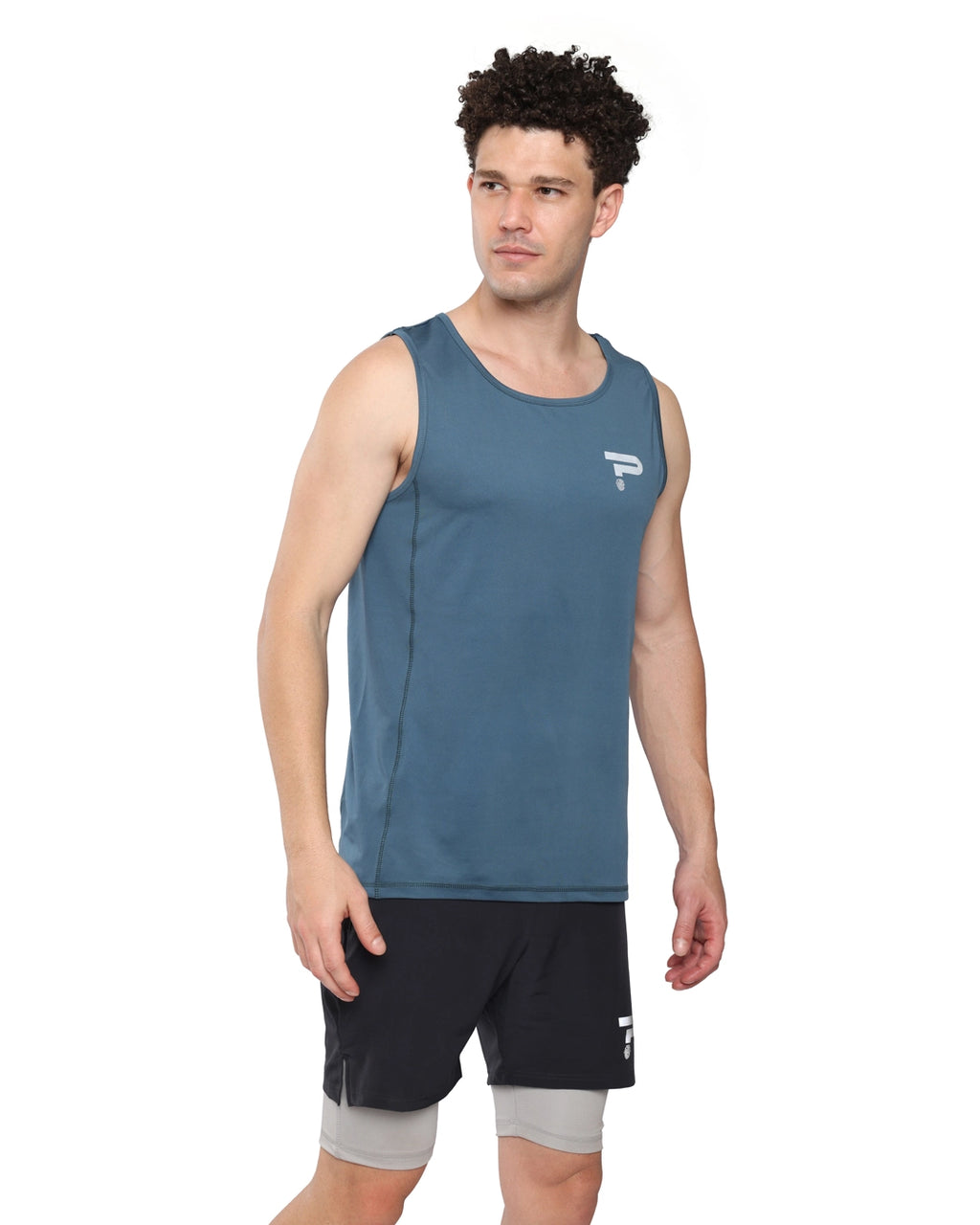 Momentum Tank