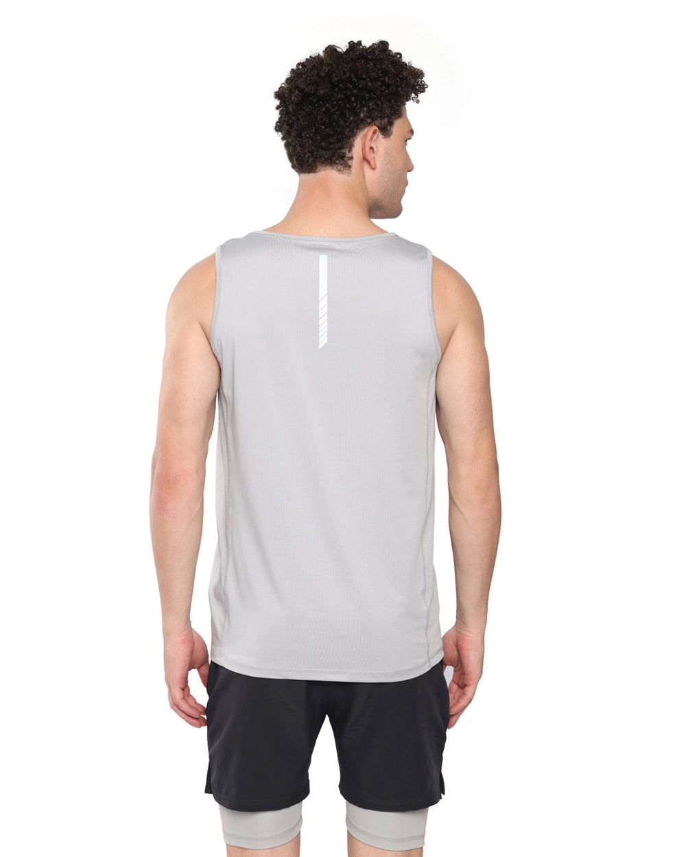 Momentum Tank